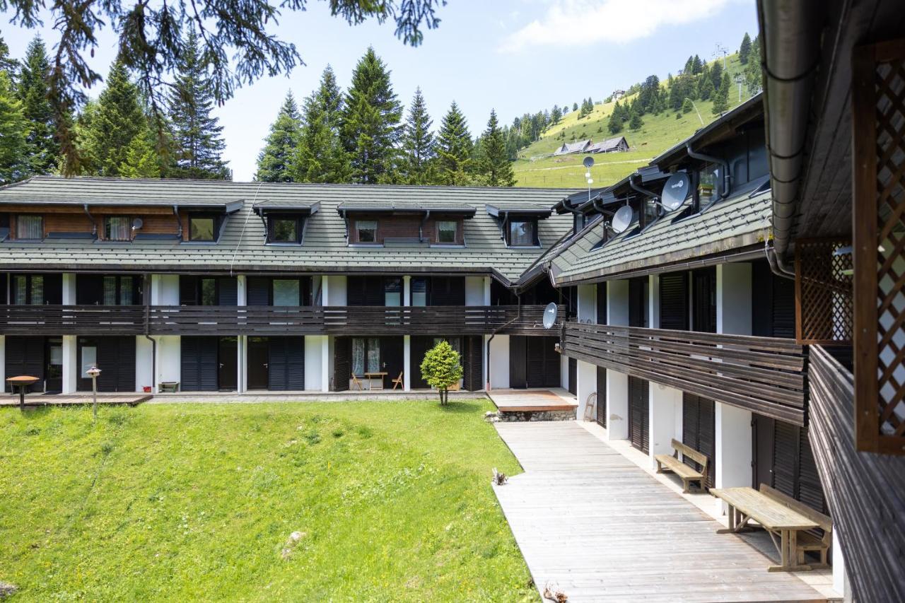 Apartma Krvavec - Cosy Mountain Retreat Cerklje na Gorenjskem Exterior foto
